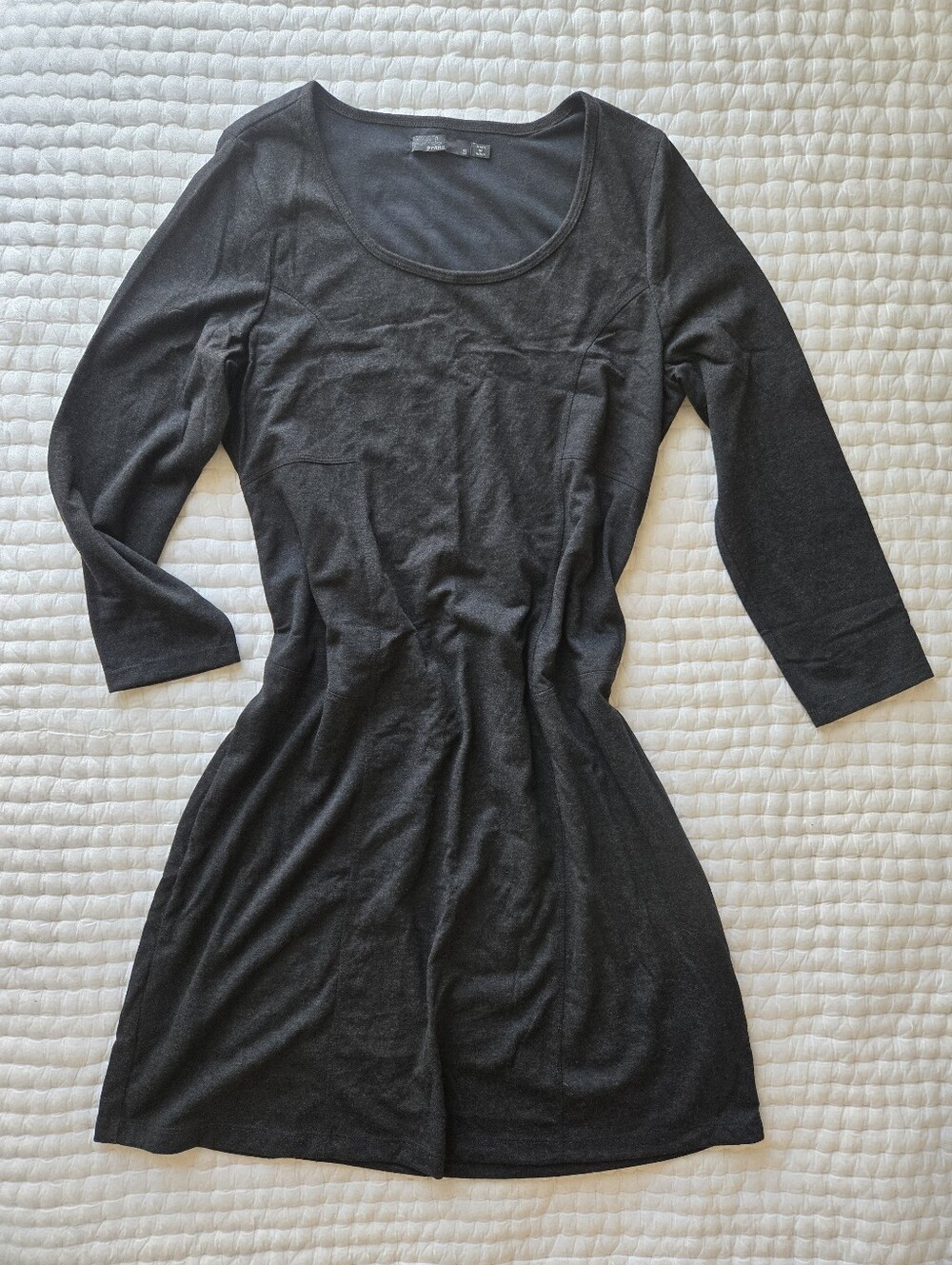 Prana Classic Scoop Neck Dress In Black Heather with 3/4 Sleeves Size Small